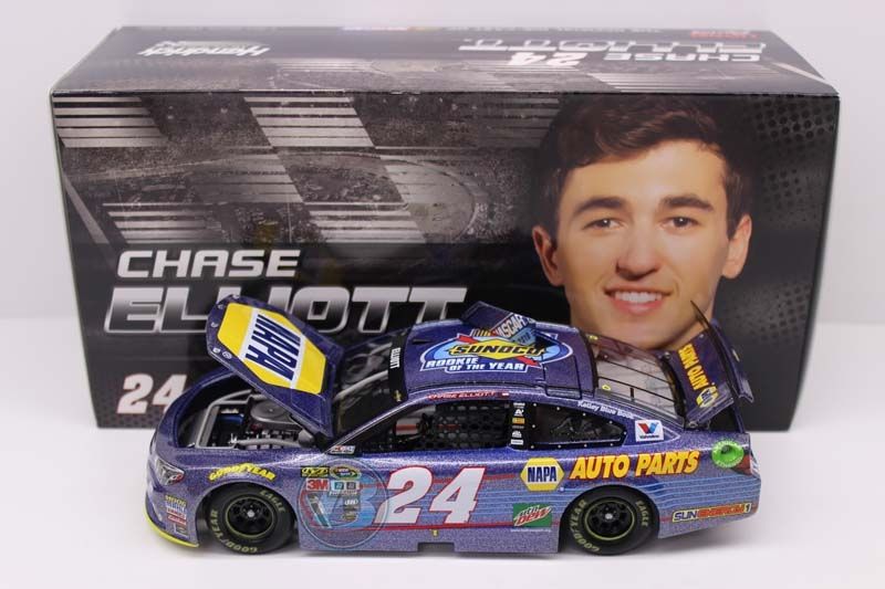 chase elliott rookie of the year diecast