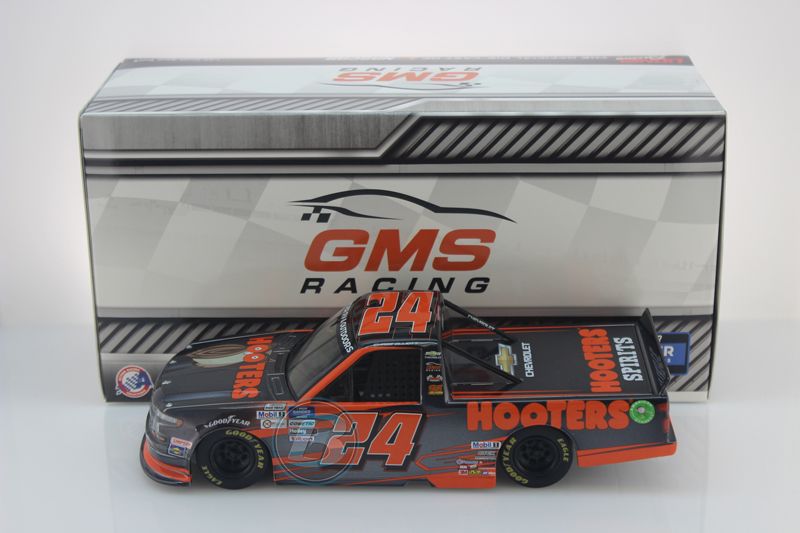 chase elliott hooters diecast 2020