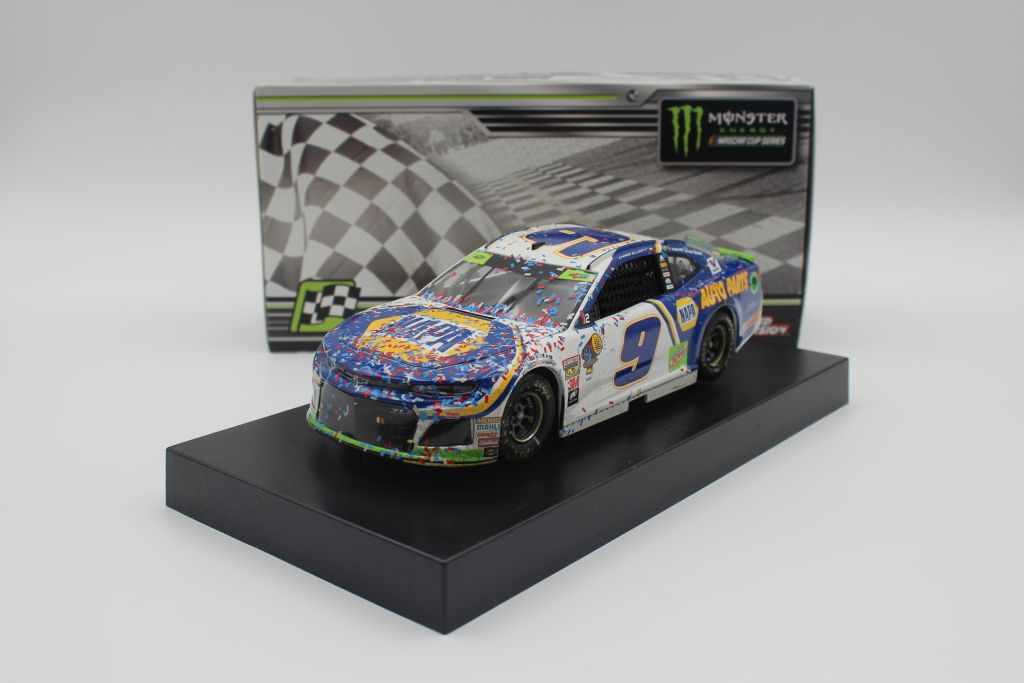 Chase elliott cheap 2018 diecast