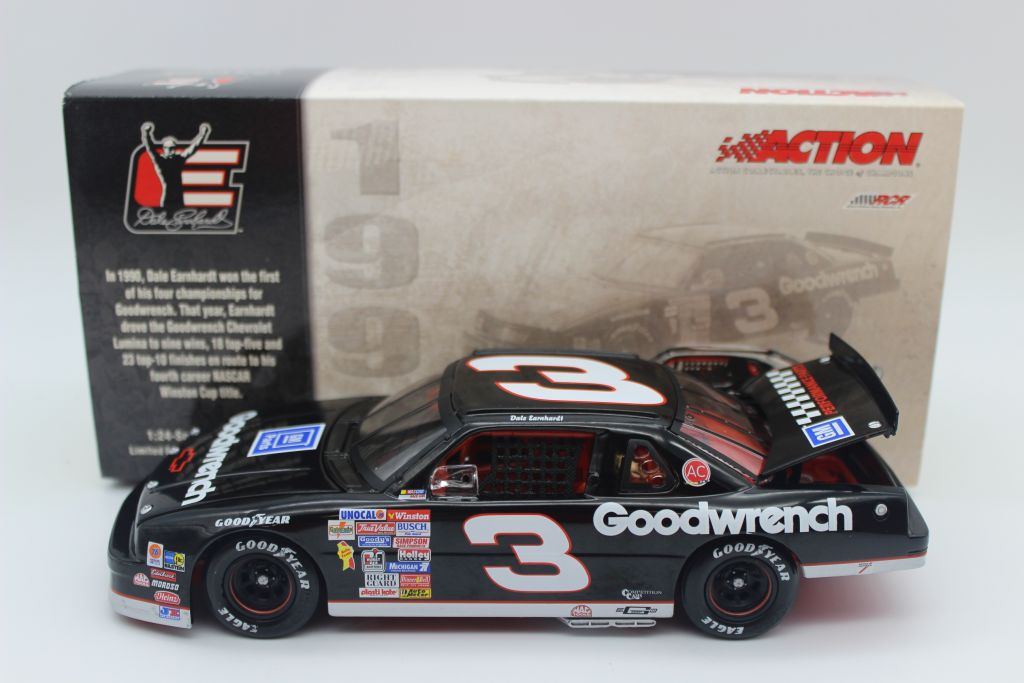 Dale Earnhardt 2003 GM Goodwrench / Championship 1990 