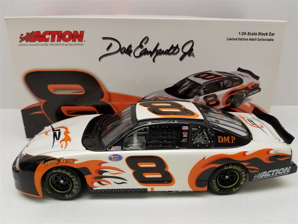 Dale Earnhardt Jr 2003 #8 D.M.P 1:24 Nascar Diecast