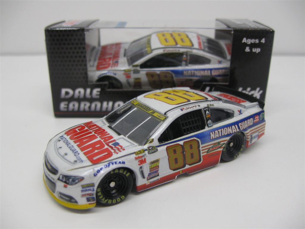 Dale Earnhardt Jr 2014 Chase National Guard 1:64 Nascar Diecast