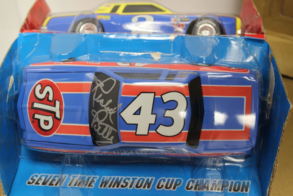 Dale Earnhardt And Autographed Richard Petty 7 Times Champions Set 1:24 ...