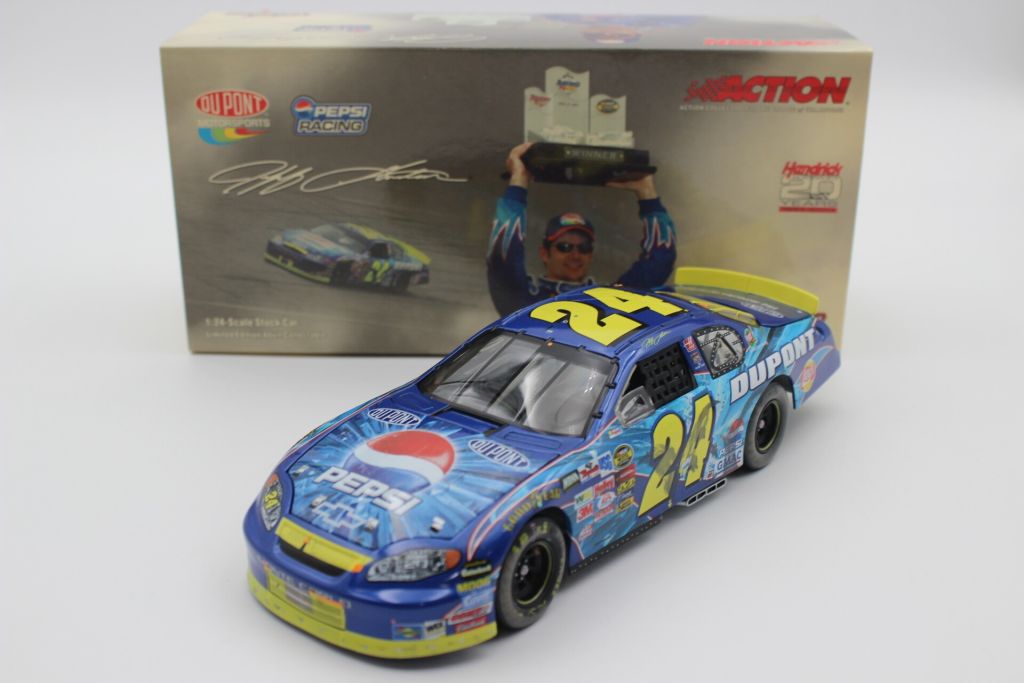 Jeff Gordon 2004 #24 Pepsi / Shards / Raced Win Version 1:24 