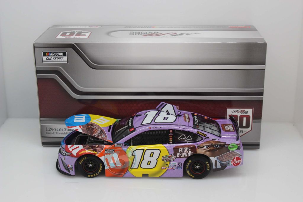 kyle busch fudge brownie diecast