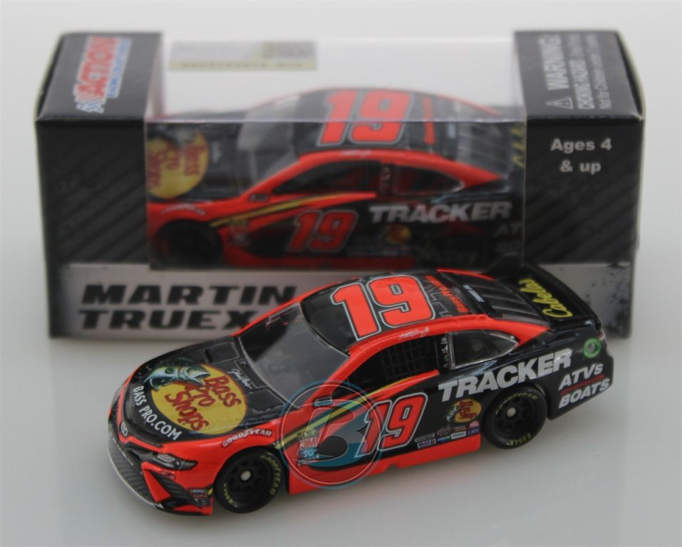 Martin truex jr sales diecast 2019