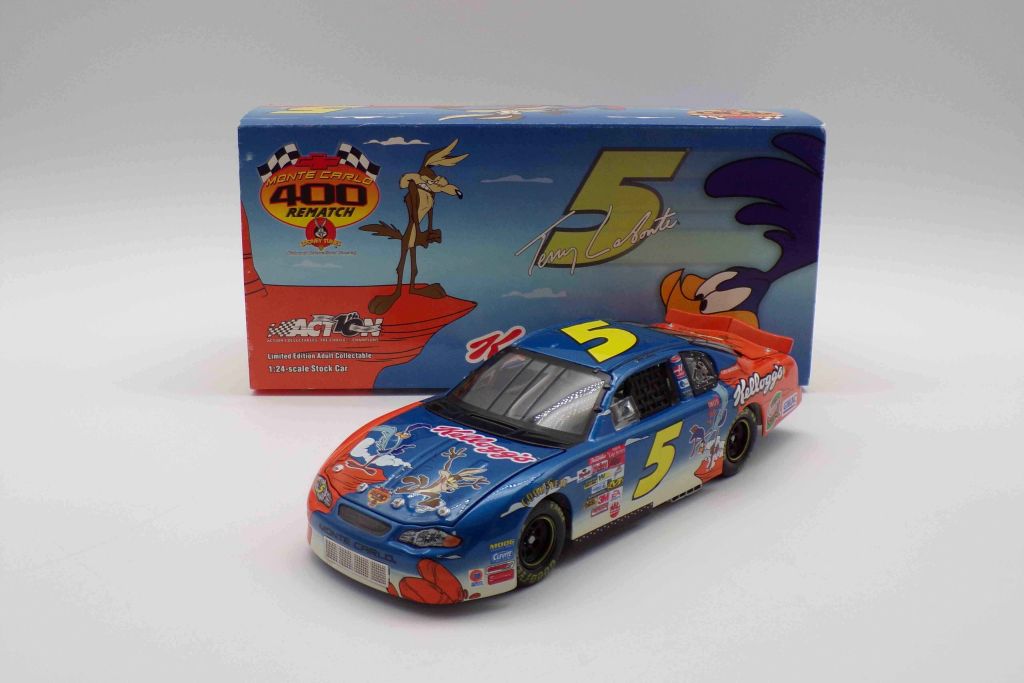 Terry Labonte #5 Kellogg's Got Milk? 2002 good 1:24 scale Limited Edition