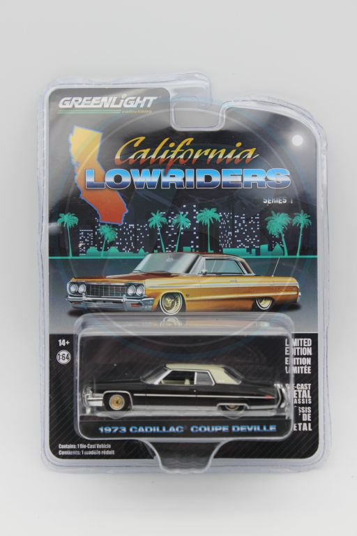 1973 Cadillac Coupe DeVille California Lowriders Series 1 - 1:64 Scale