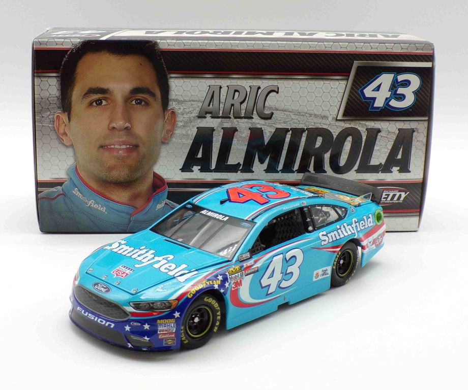 Aric Almirola 2017 #43 Smithfield 1:24 Nascar Diecast