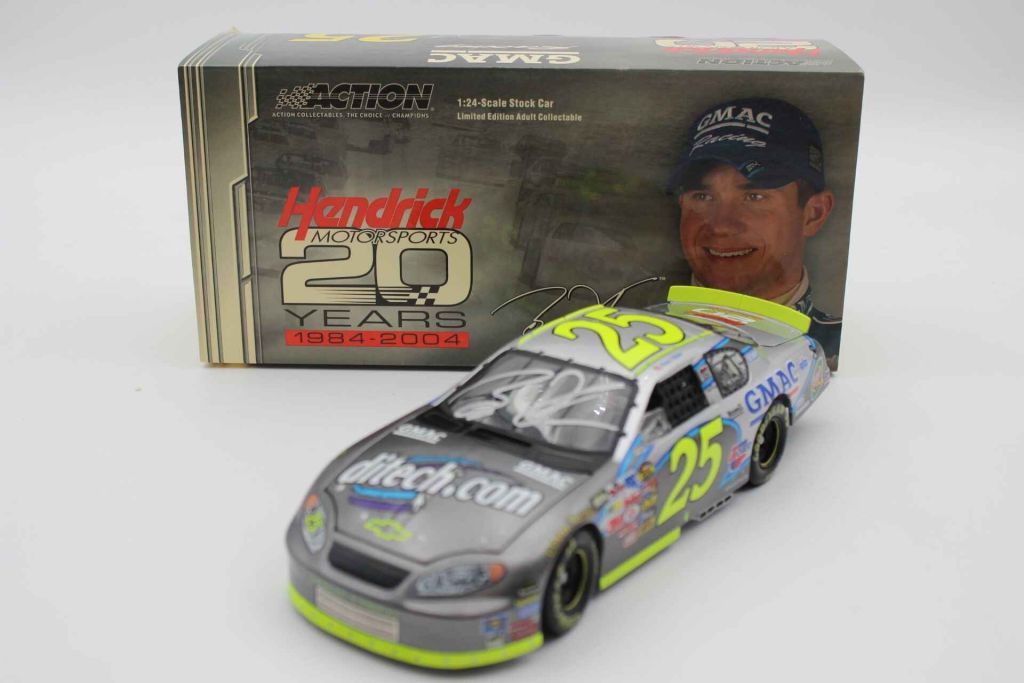 Brian Vickers Autographed 2004 #25 GMAC / HMS 20th Anniversary 1:24 ...