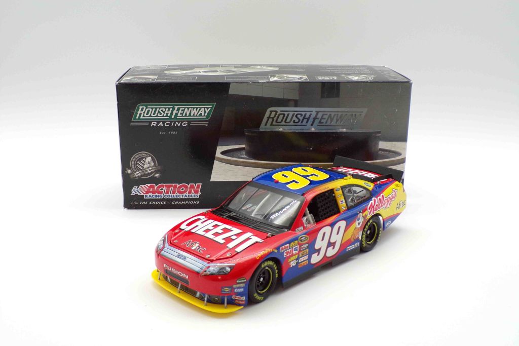 Carl Edwards 2010 #99 Cheez It 1:24 Nascar Diecast