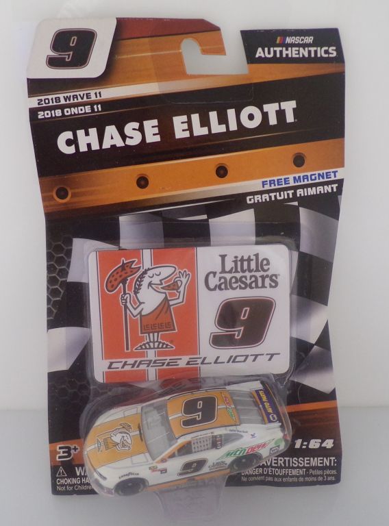 Chase Elliott 2018 Mt.Dew / Little Caesars 1:64 Nascar Authentics Diecast