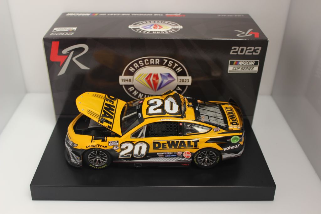 Christopher Bell 2023 Dewalt 1:24 Nascar Diecast