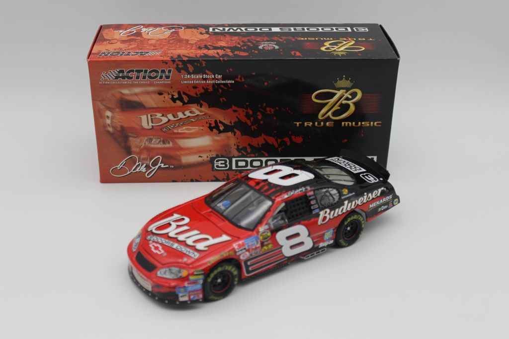 Dale Earnhardt Jr 2005 Budweiser / Chevy Rock & Roll 1:24 Nascar Diecast