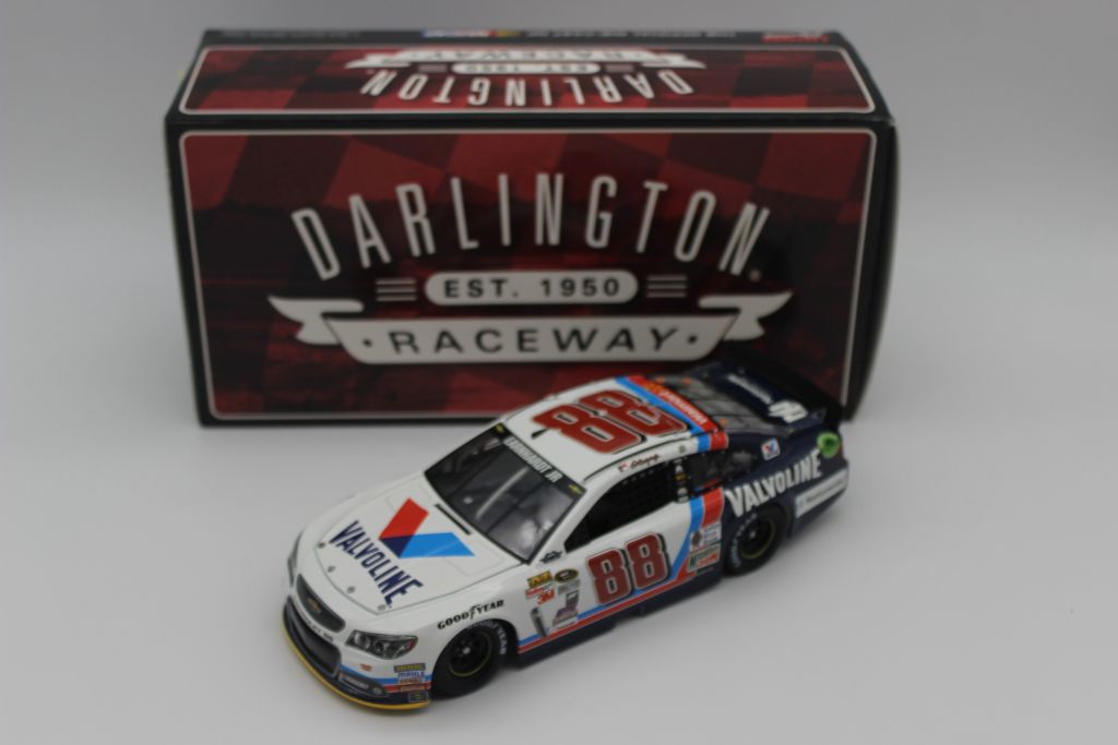 Dale Earnhardt Jr. 2015 #88 Valvoline 1:24 Nascar Diecast