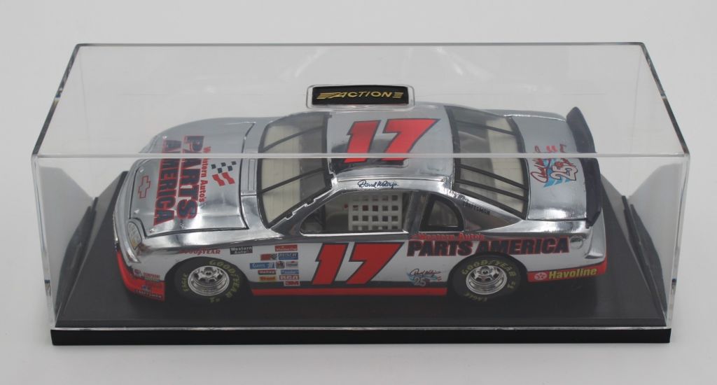 Darrell Waltrip 1997 Parts America / Chrome 1:24 Nascar Diecast W/ Case