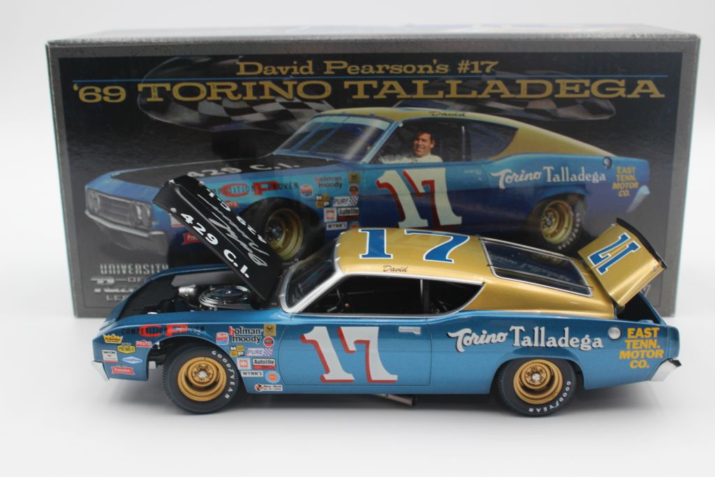 David Pearson Autographed 1969 Torino Talladega 1:24 University Of Racing