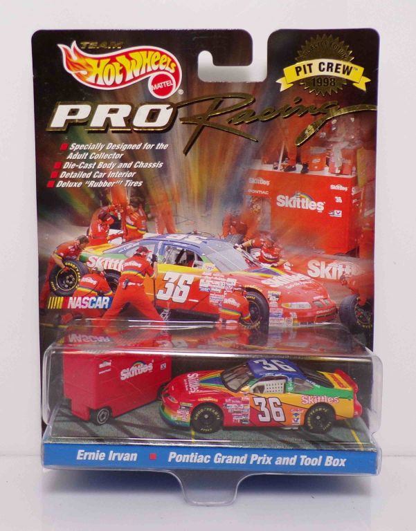 Ernie Irvan 1998 Skittles Pro Racing 1:64 Hot Wheels Diecast w/ Pit Wagon