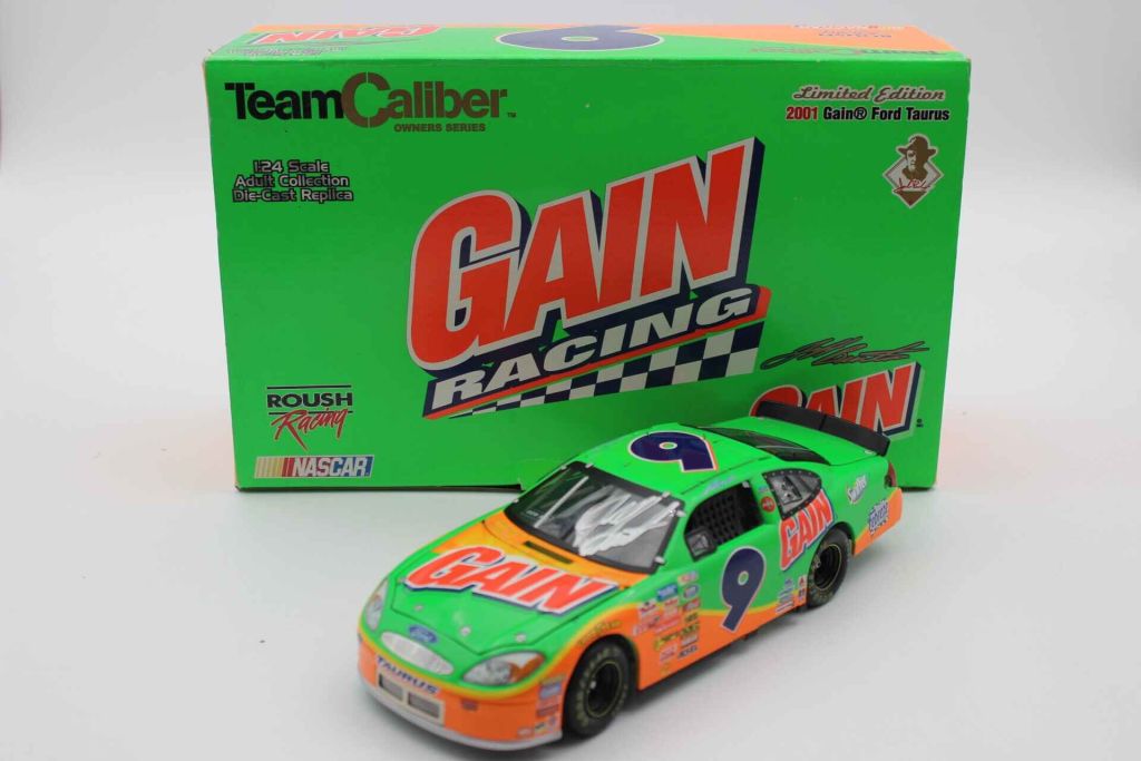 Jeff Burton Autographed 2001 #9 Gain 1:24 Nascar Diecast