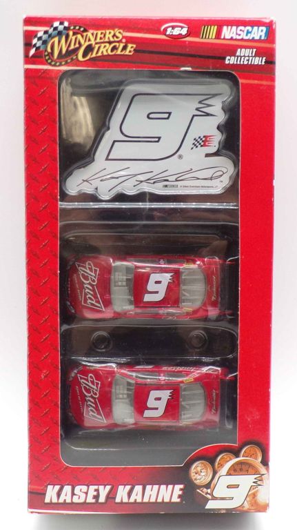 Kasey Kahne 2008 Budweiser 1:64 Winners Circle 2 Car Set Diecast