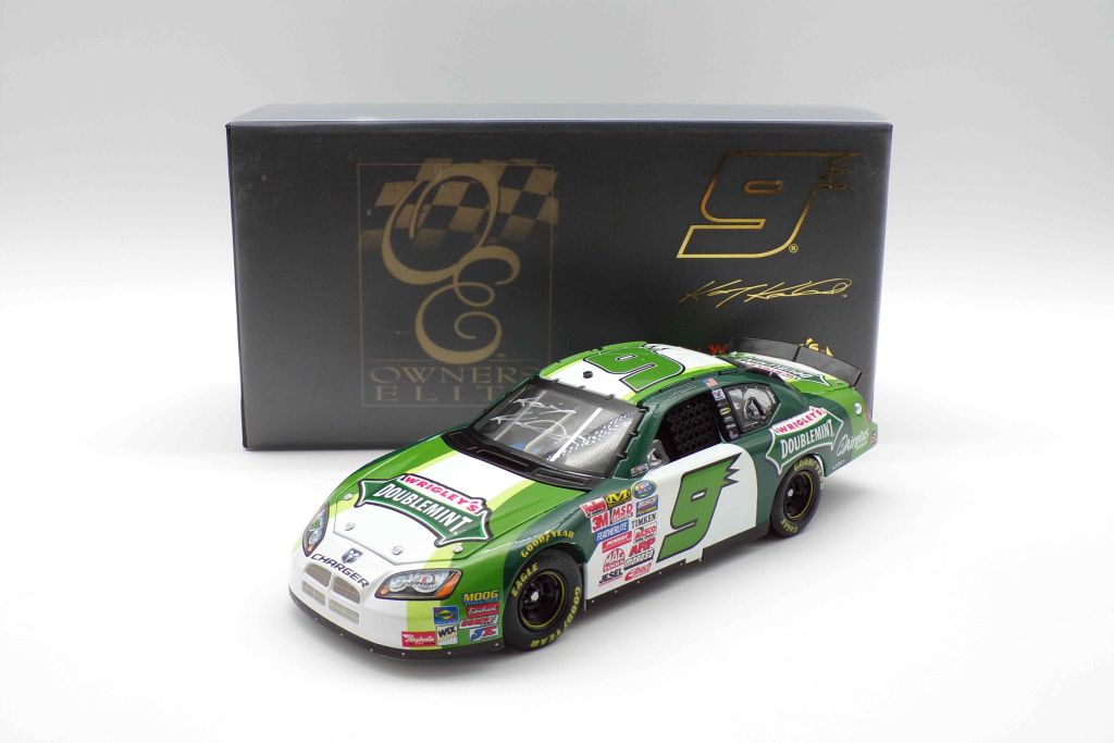 Kasey Kahne Autographed 2007 Doublemint 1:24 RCCA Elite Owners Series ...