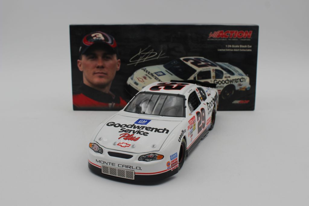 Kevin Harvick 2001 #29 GM Goodwrench / Black 1:24 Nascar Diecast