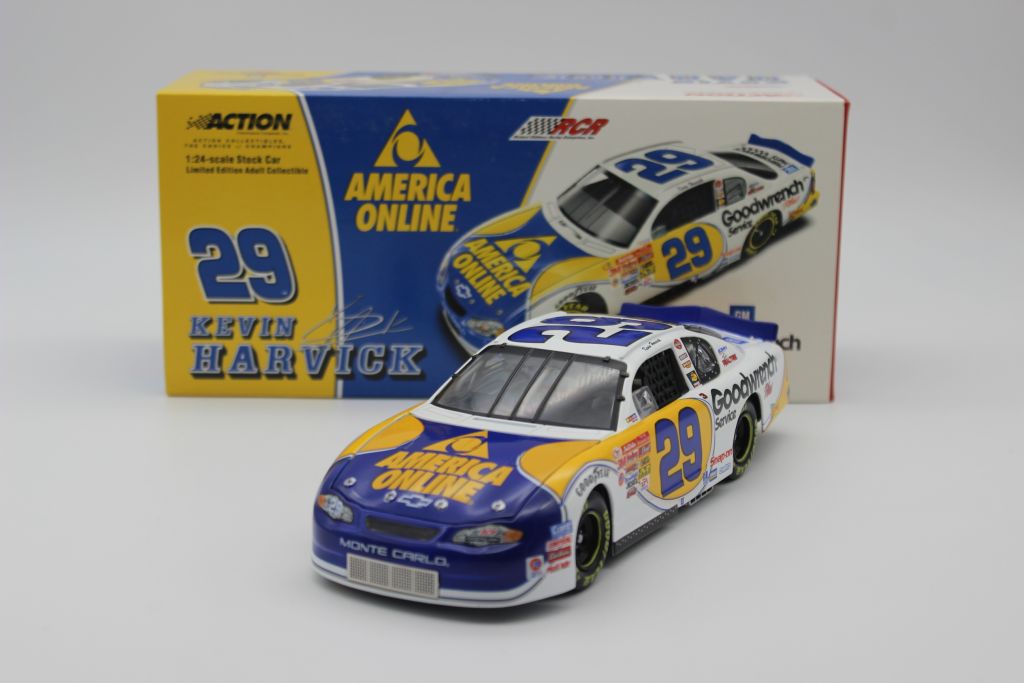 Kevin Harvick 2001 GM Goodwrench Service Plus / AOL 1:24 Nascar Diecast