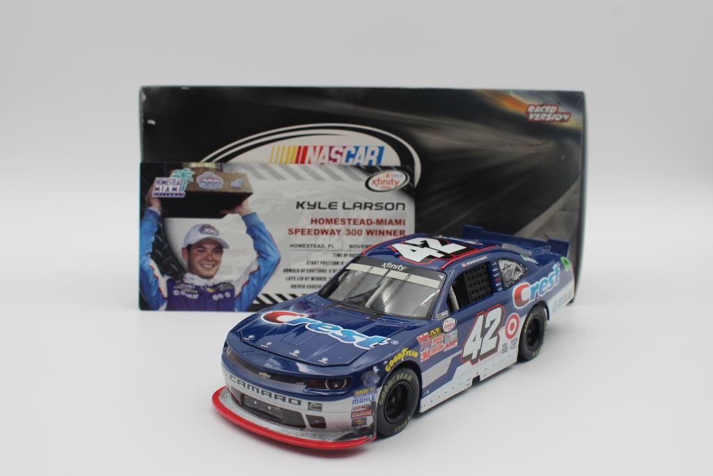 Kyle Larson 2015 Crest Homestead Win 1:24 Nascar Diecast