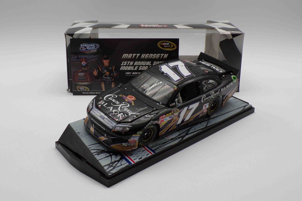 Matt Kenseth 2011 Crown Black Texas Raced Version 1:24 Nascar Diecast w ...