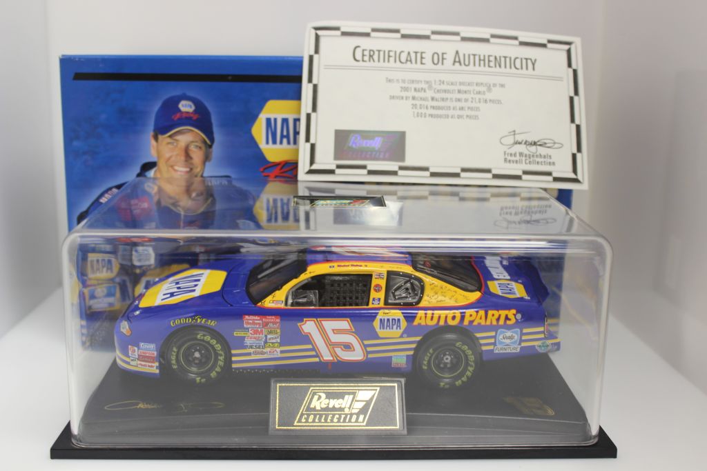 Michael Waltrip 2001 NAPA / Daytona 500 Winner 1:24 Revell Diecast