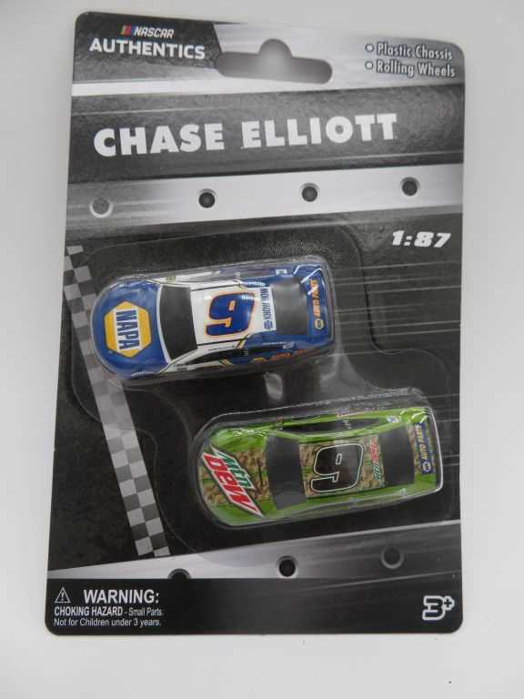 Chase Elliott 2019 NAPA Mountain Dew Camo 1 87 2 Car Pack Nascar