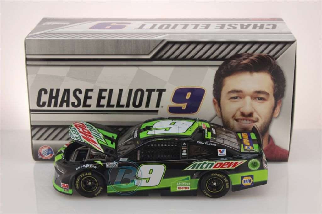 chase elliott mountain dew diecast