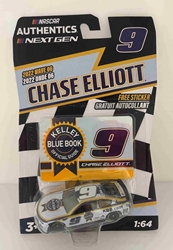 Chase Elliott 2022 Wave 6 Kelly Blue Book 1:64 Nascar Authentics Diecast Chase Elliott 2022 Wave 6 Kelly Blue Book 1:64 Nascar Authentics Diecast 