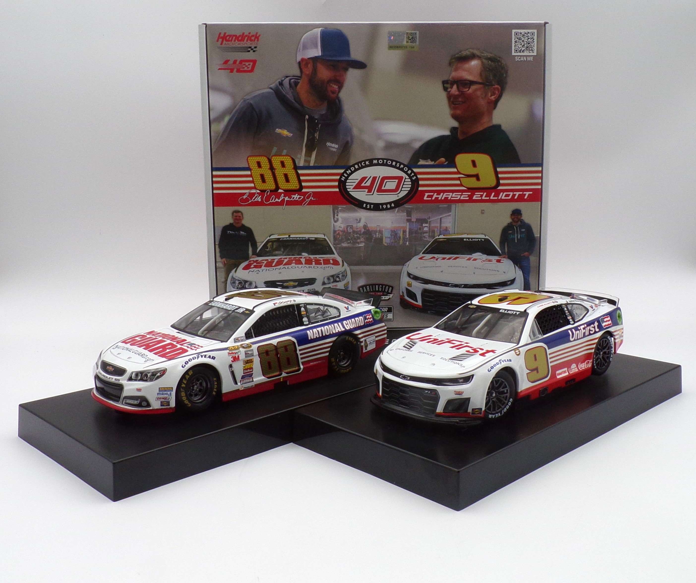 NASCAR outlet Dale Earnhart JR. Die-cast