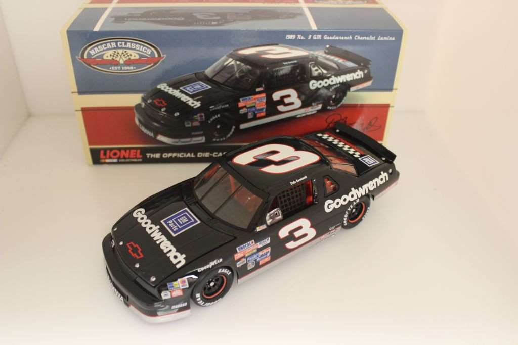 Lionel nascar hot sale classics