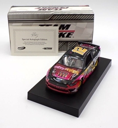 ** Damaged See Pictures ** Ryan Blaney Autographed 2020 BODYARMOR Strawberry Banana 1:24 Nascar Diecast ** Damaged See Pictures ** Ryan Blaney Autographed 2020 BODYARMOR Strawberry Banana 1:24 Nascar Diecast