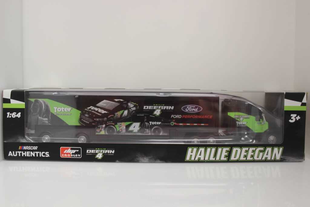 Hailie Deegan 2020 Toter Ford 1 64 Nascar Authentics Hauler