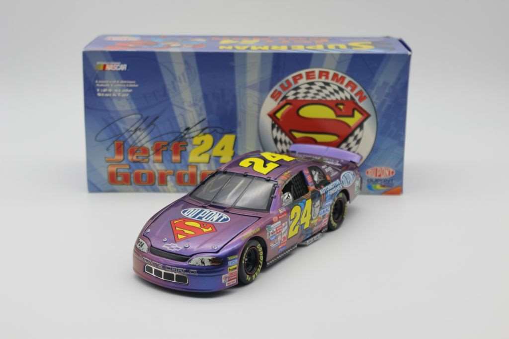 1999 NASCAR outlet Jeff Gordon Superman 1:24 Scale Stock Car Limited Edition