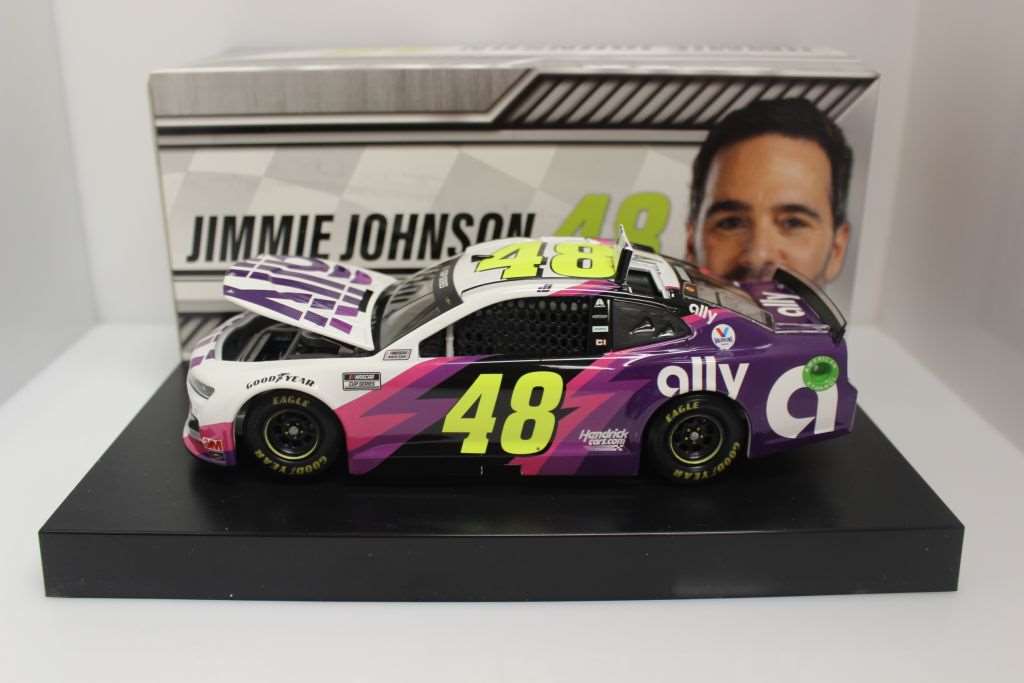 Owner's Elite hotsell Nascar #48 Jimmie Johnson