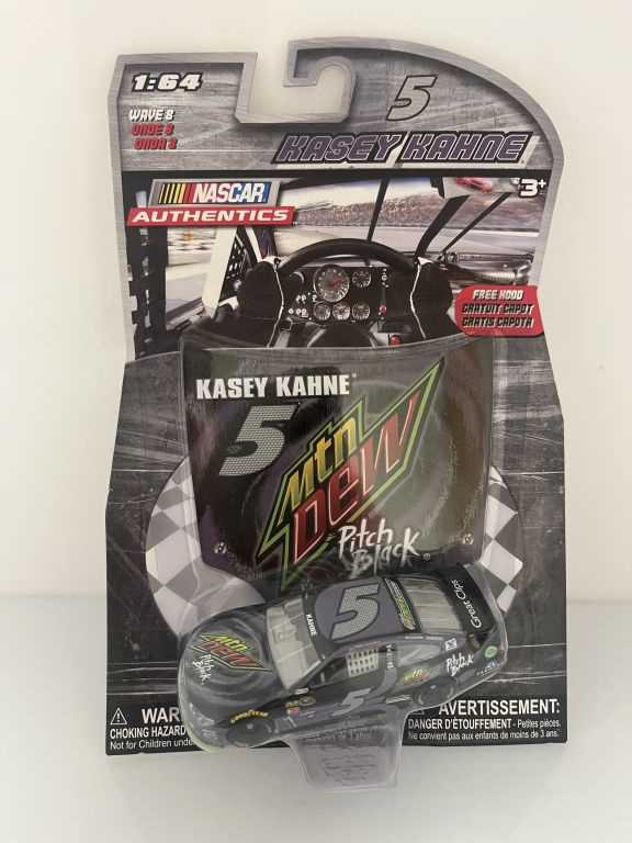 Kasey Kahne 5 Mtn Dew 1 64 Nascar Authentics Diecast