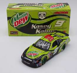 Kasey Kahne Dual Autographed 2004 Dodge Dealers / Mountain Dew 1:24 Nascar Diecast Kasey Kahne Dual Autographed 2004 Dodge Dealers / Mountain Dew 1:24 Nascar Diecast