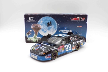Kevin Harvick 2002 #29 GM Goodwrench/E.T. 1:24 Nascar Diecast Kevin Harvick 2002 #29 GM Goodwrench/E.T. 1:24 Nascar Diecast  
