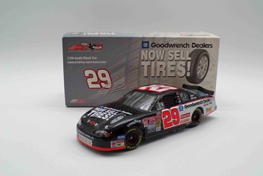 Kevin Harvick 2002 #29 GM Goodwrench Service / On A Roll 1:24 Nascar Diecast Kevin Harvick 2002 #29 GM Goodwrench Service / On A Roll 1:24 Nascar Diecast