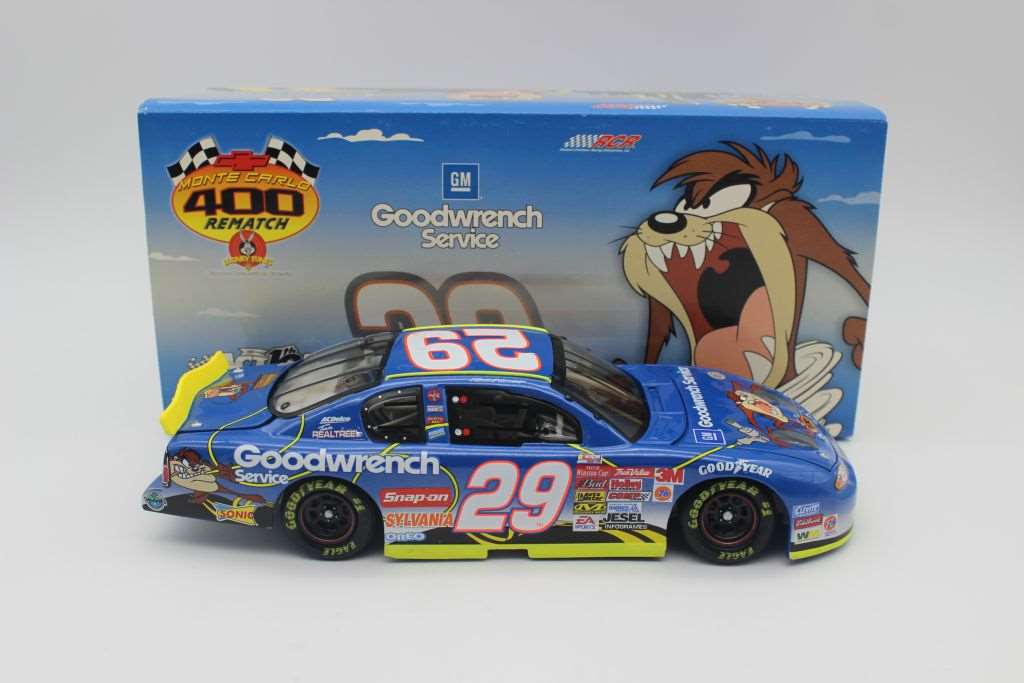 Kevin Harvick 2002 GM Goodwrench Service/ Looney Tunes Rematch 1 