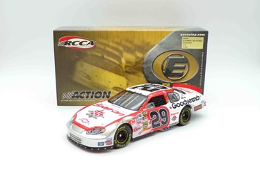 Kevin Harvick 2005 #29 GM Goodwrench/Snap-on 85th Anniversary 1:24 RCCA Elite Diecast Kevin Harvick 2005 #29 GM Goodwrench/Snap-on 85th Anniversary 1:24 RCCA Elite Diecast 