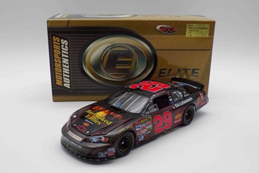 Kevin Harvick 2006 GM Goodwrench / Bare Naked Ladies Raced Win 1:24 RCCA Elite Diecast Kevin Harvick 2006 GM Goodwrench / Bare Naked Ladies Raced Win 1:24 RCCA Elite Diecast  