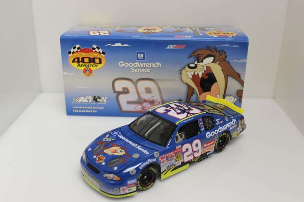 Kevin Harvick Autographed 2002 GM Goodwrench Service / Looney 