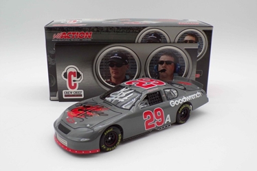 Kevin Harvick Autographed w/ Richard Childress 2005 #29 GM Goodwrench Test car 1:24 Nascar Diecast Kevin Harvick Autographed w/ Richard Childress 2005 #29 GM Goodwrench Test car 1:24 Nascar Diecast