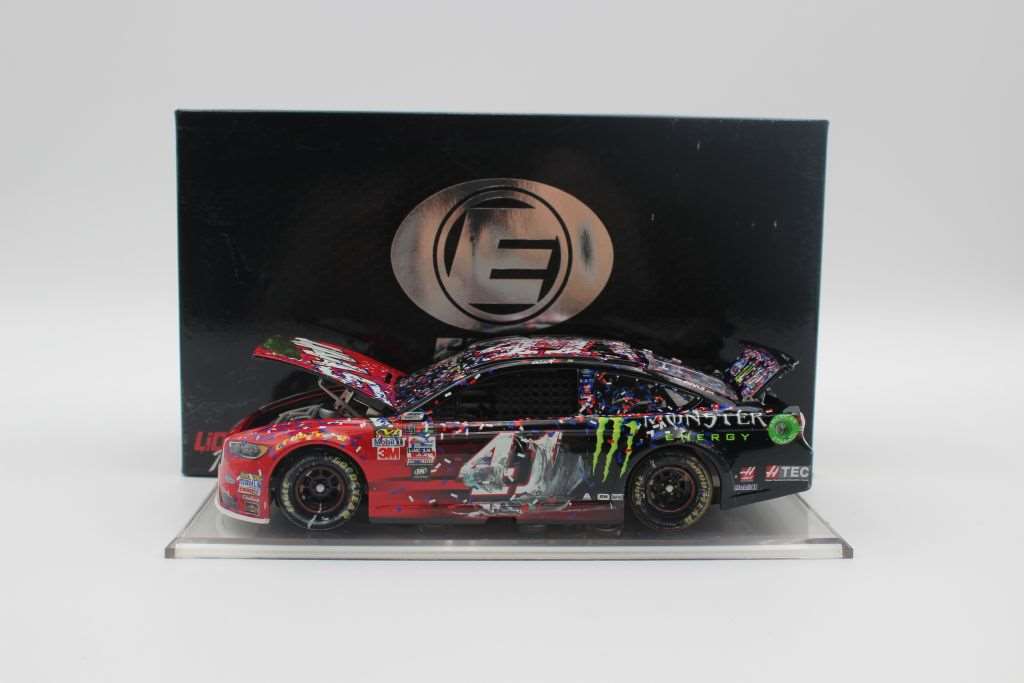 Kurt Busch 2017 Monster Energy 1/24 NASCAR selling Diecast