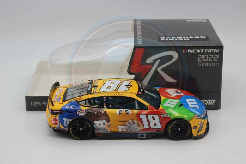 Kyle Busch 2022 M&M's 1:24 Nascar Diecast